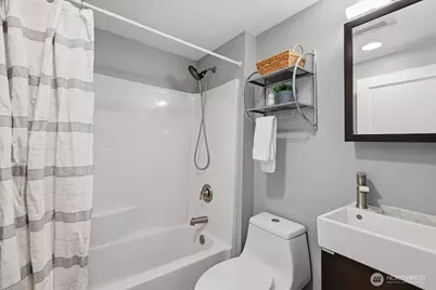 7548 28th Avenue NW, Seattle, WA 98117 - Photo 27