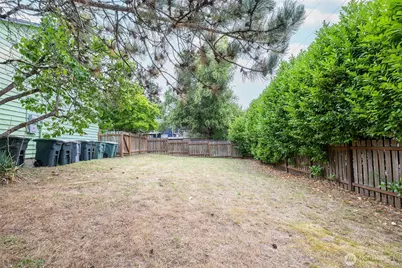 19507 55th Ave NE, Lake Forest Park, WA 98155 - Photo 19