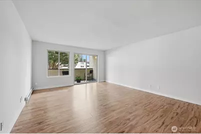 8516 196th Street SW #204, Edmonds, WA 98026 - Photo 5
