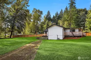 15744 Renton Issaquah Rd SE, Renton, WA 98059 - Photo 25
