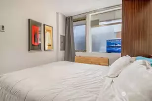 1131 NW 57th St, Seattle, WA 98107 - Photo 9