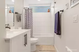 1131 NW 57th St, Seattle, WA 98107 - Photo 13