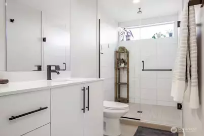 1131 NW 57th Street #B, Seattle, WA 98107 - Photo 5