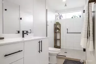 1131 NW 57th St, Seattle, WA 98107 - Photo 5