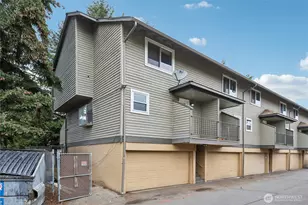 10925 SE 208th St, Kent, WA 98031 - Photo 29
