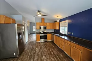 6610 105th St NE, Marysville, WA 98270 - Photo 7