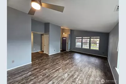 6610 105th Street NE, Marysville, WA 98270 - Photo 5