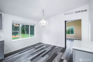 450 Secluded Ln, Oak Harbor, WA 98277 - Photo 13