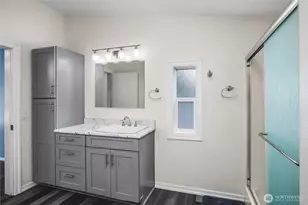 450 Secluded Ln, Oak Harbor, WA 98277 - Photo 19