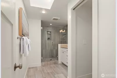 4600 92nd Avenue NE, Yarrow Point, WA 98004 - Photo 29