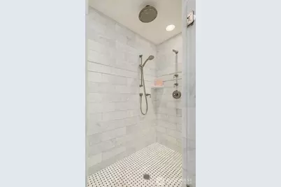 3326 43rd Avenue NE, Seattle, WA 98105 - Photo 25