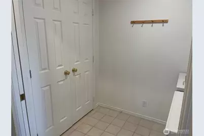 2426 James Place #303, Langley, WA 98260 - Photo 21