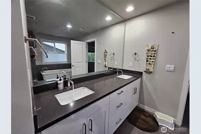 2544 177th Place NE, Marysville, WA 98271 - Photo 33