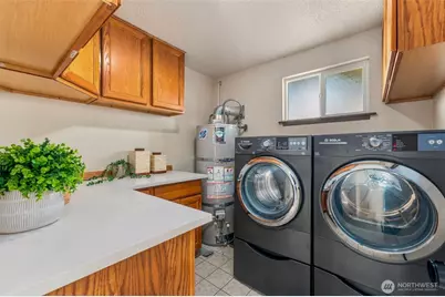 8417 S 17th Street, Tacoma, WA 98465 - Photo 33