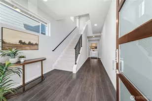 1719 109th Dr SE, Lake Stevens, WA 98258 - Photo 3