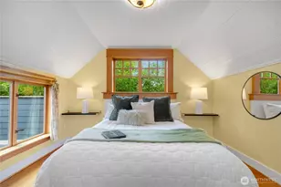 2211 E Olive St, Seattle, WA 98122 - Photo 23