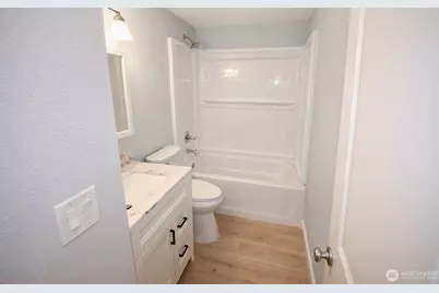 3801 S 12th Street #2, Tacoma, WA 98405 - Photo 11