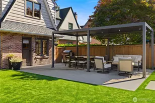 6857 32nd Ave NE, Seattle, WA 98115 - Photo 29