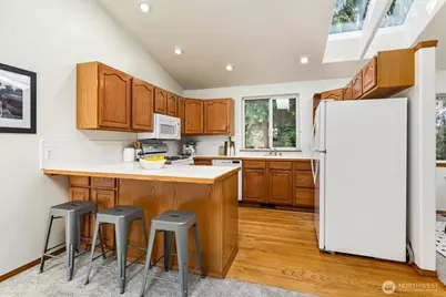 14118 Beverly Park Road #B, Edmonds, WA 98026 - Photo 13