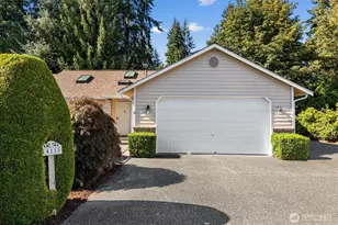 14118 Beverly Park Rd, Edmonds, WA 98026 - Photo 1