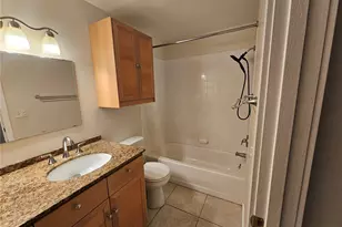 10501 8th Ave NE, Seattle, WA 98125 - Photo 11