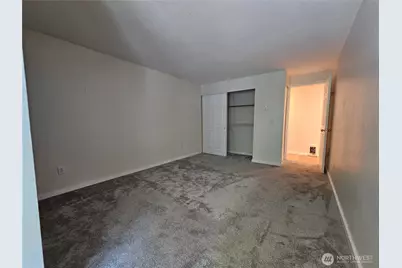 10501 8th Avenue NE #225, Seattle, WA 98125 - Photo 9