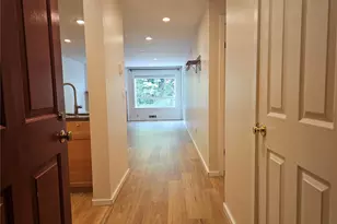 10501 8th Ave NE, Seattle, WA 98125 - Photo 3