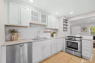 368 NW 48th St, Seattle, WA 98107 - Photo 7