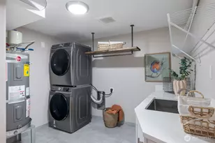 12309 Hiram Pl NE, Seattle, WA 98125 - Photo 21
