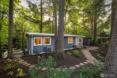 12309 Hiram Place NE, Seattle, WA 98125 - Photo 3
