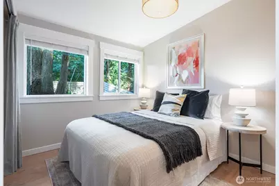 12309 Hiram Place NE, Seattle, WA 98125 - Photo 13