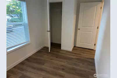 375 Union Avenue SE #8, Renton, WA 98059 - Photo 9
