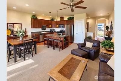 23190 Sunserra Loop NW #B-11, Quincy, WA 98848 - Photo 5