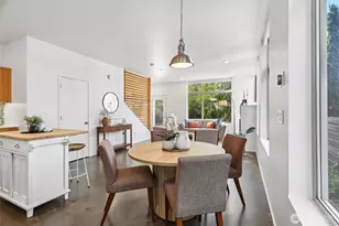 2208 E Alder St, Seattle, WA 98122 - Photo 7