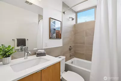 2208 E Alder Street, Seattle, WA 98122 - Photo 15