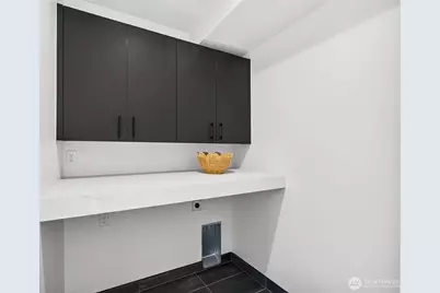 2631 34th Avenue W, Seattle, WA 98199 - Photo 15