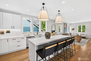 2631 34th Ave W, Seattle, WA 98199 - Photo 5