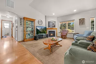 12007 35th Ave NE, Marysville, WA 98271 - Photo 3