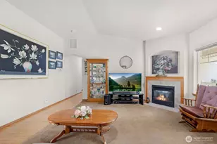 12007 35th Ave NE, Marysville, WA 98271 - Photo 5