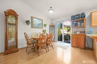 12007 35th Ave NE, Marysville, WA 98271 - Photo 7