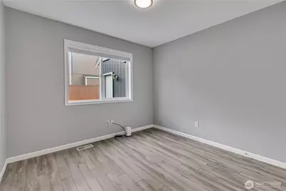 10910 238th Avenue Ct E, Buckley, WA 98321 - Photo 15