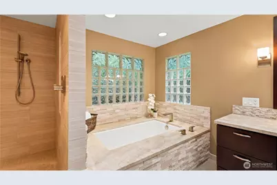 2701 266th Avenue SE, Sammamish, WA 98075 - Photo 29