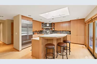 2701 266th Avenue SE, Sammamish, WA 98075 - Photo 9