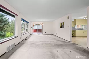 30071 10th Ave SW, Federal Way, WA 98023 - Photo 17