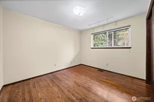30071 10th Ave SW, Federal Way, WA 98023 - Photo 13