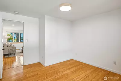 1218 NE 117th Street, Seattle, WA 98125 - Photo 17