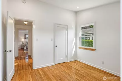 1218 NE 117th Street, Seattle, WA 98125 - Photo 23