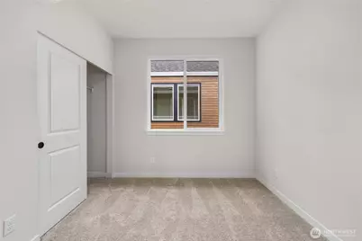 4045 Aberdeen Way NE, Renton, WA 98056 - Photo 21