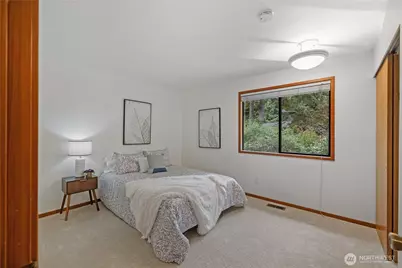 2925 W Lake Sammamish Parkway NE, Redmond, WA 98052 - Photo 29