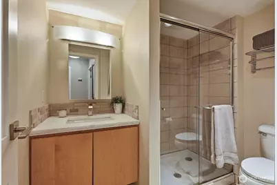 2100 3rd Avenue #2601, Seattle, WA 98121 - Photo 17